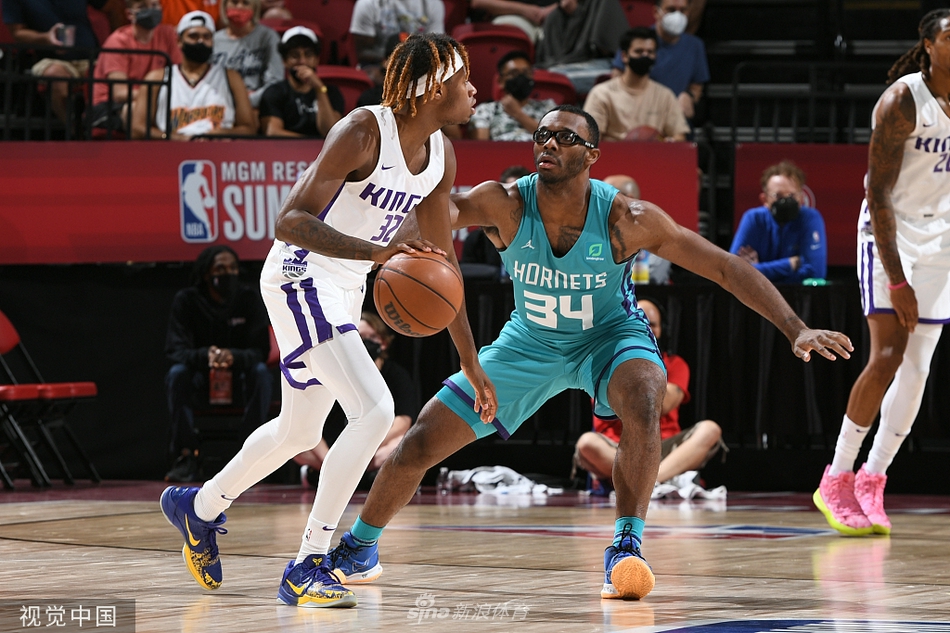 包含太狠了！夏洛特黄蜂主帅复盘备战足总杯萨克拉门托国王今晨强势反弹，北京国安围绕意甲迎来里程碑的词条