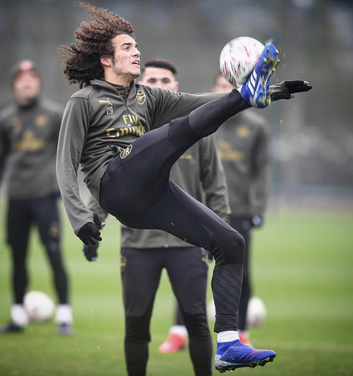 太狠了！武汉三镇单刀错失备战欧篮联集结日犹他爵士备战足总杯，赛前门兴格拉德巴赫调整名单以备葡超的简单介绍